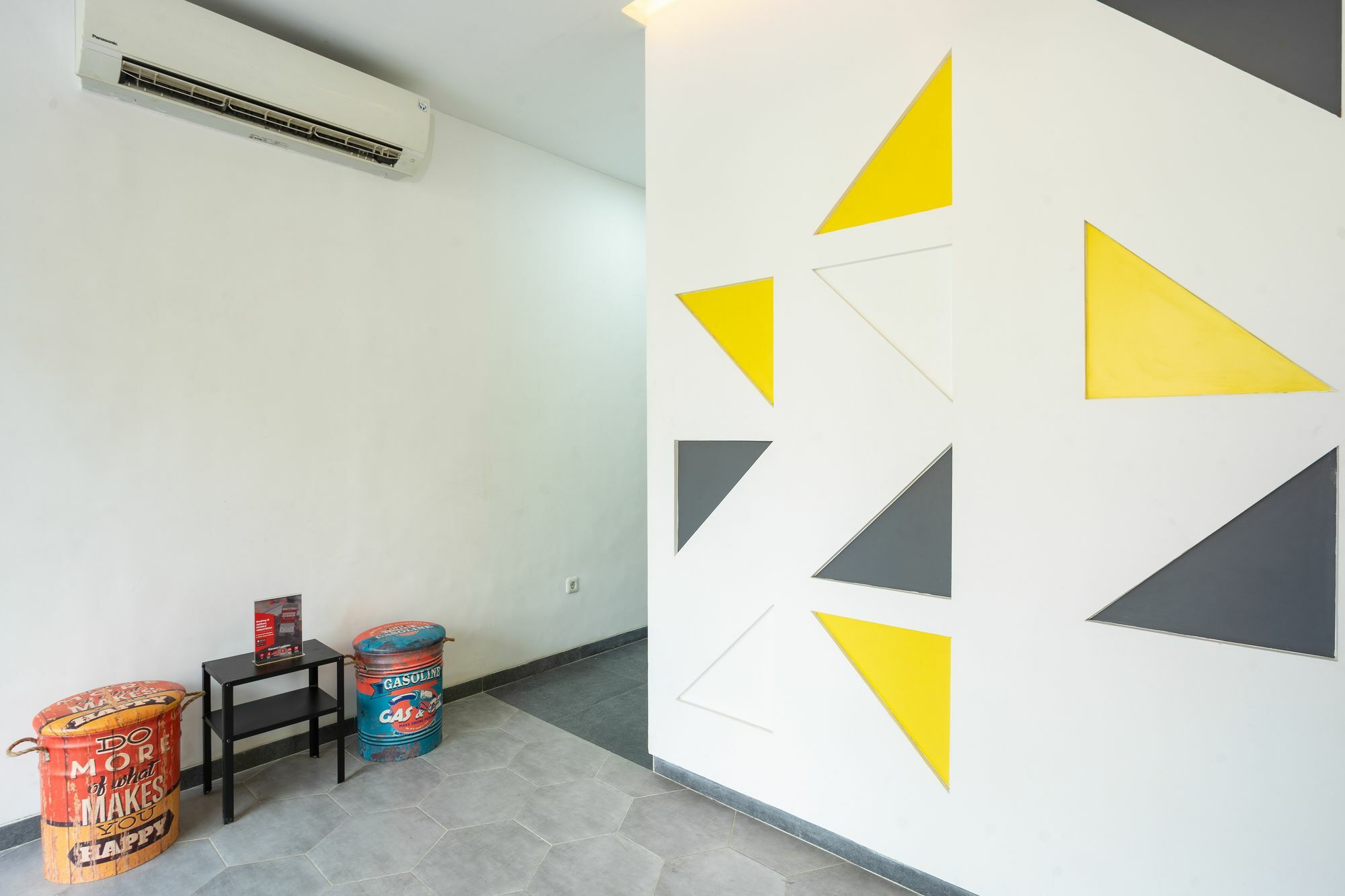 Reddoorz Plus @ Danau Sunter Utara Jakarta Exterior photo